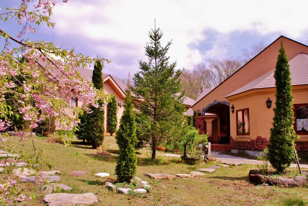 Aromatic Garden Villa La Poltrona Насу Экстерьер фото